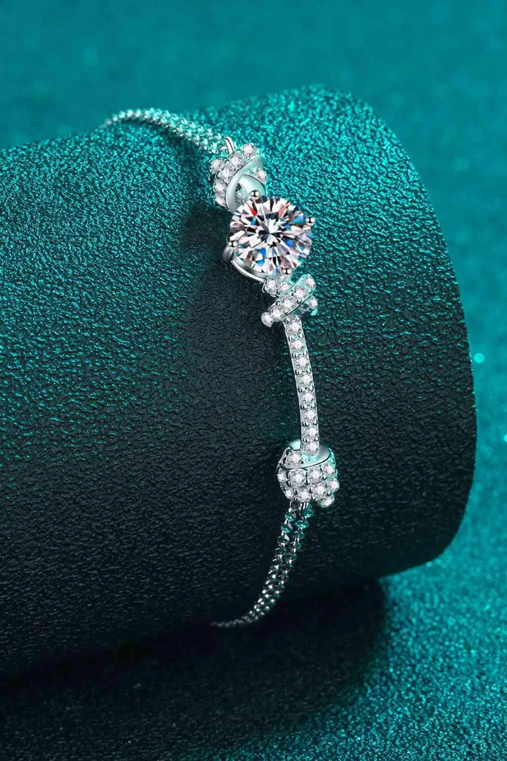 2 Carat Moissanite 925 Sterling Silver Bracelet Silver One Size Moissanite - Tophatter Daily Deals